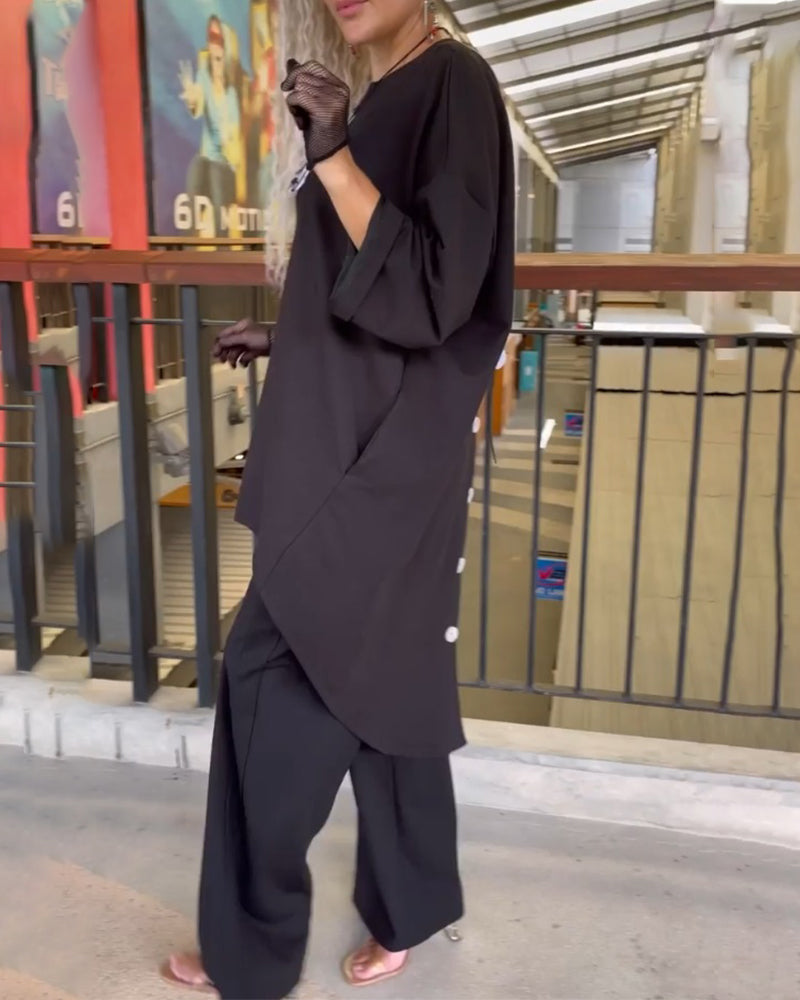 Lang top med knappelukning bagtil