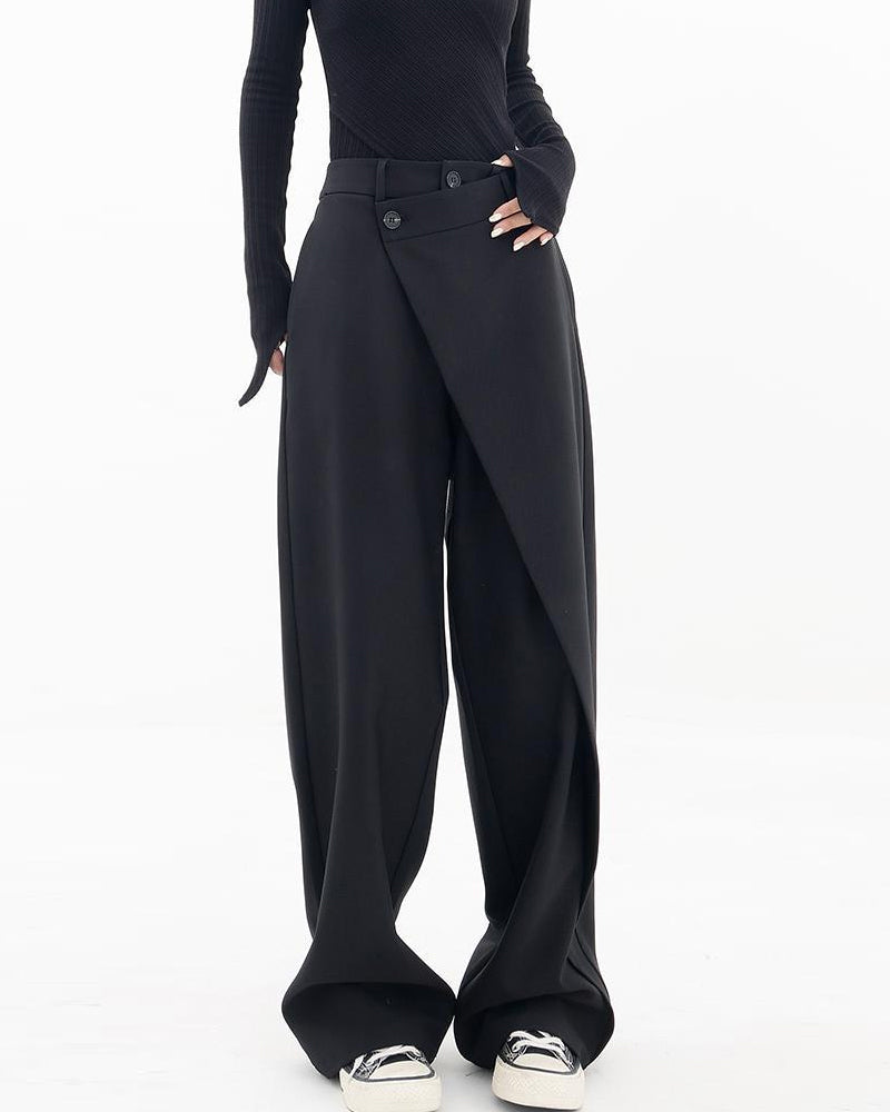 Ensfarvede patchwork bukser med tværgående knaplukning