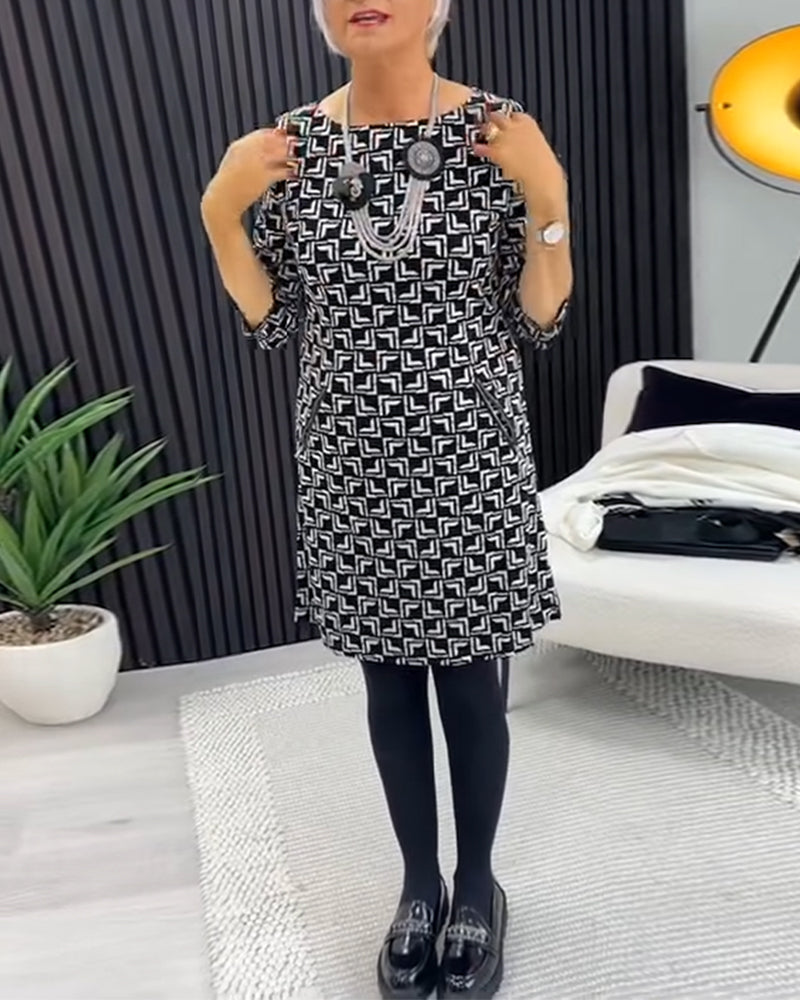 Retrokjole med geometrisk print og lommer