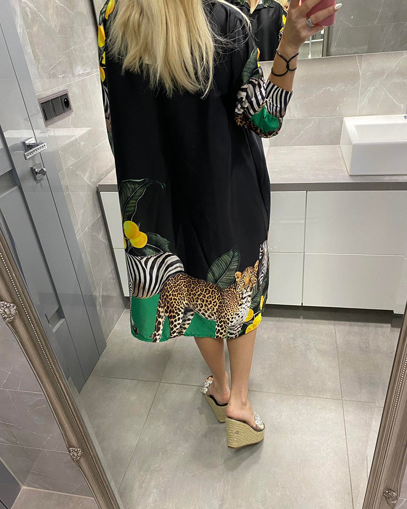 Løs kjole med tigerprint