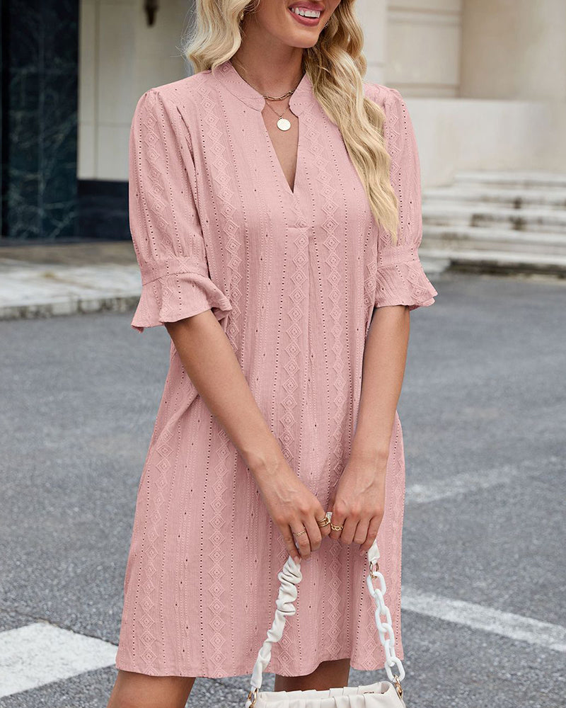 Kjole Ensfarvet V-hals