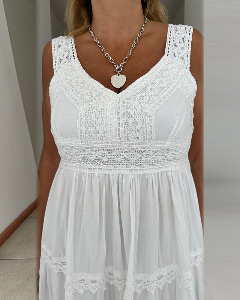 Strandkjole med blondepaneler