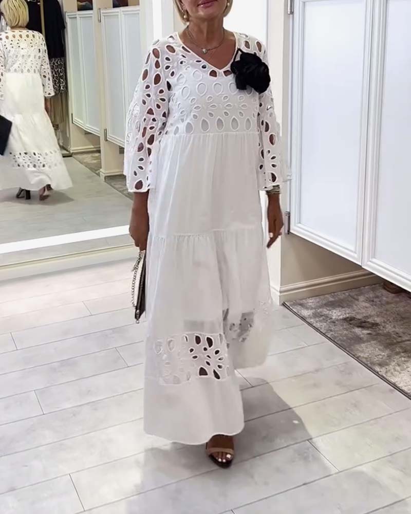 Kjole elegant ensfarvet blonde hul