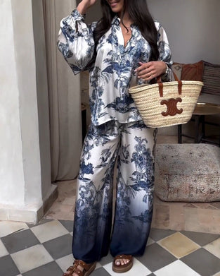 To-delt sæt | Gradientfarvede bukser og bluse med print