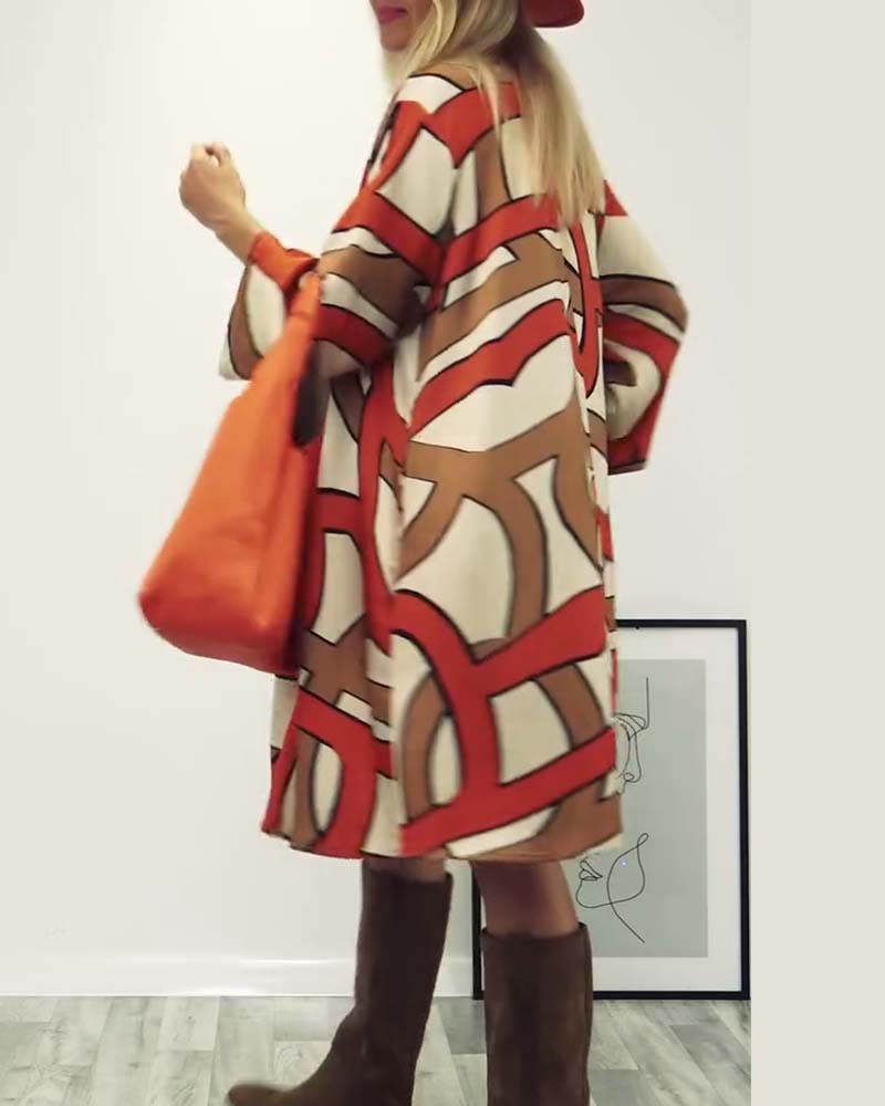 Kjole med rund hals og print