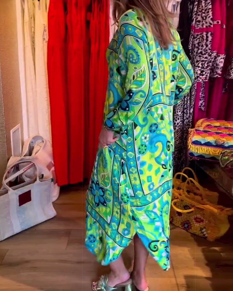 Lang grøn kjole i løs pasform med print