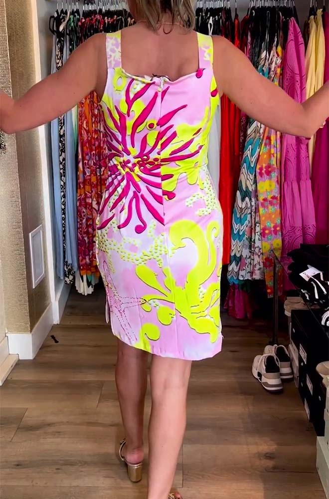 Kjole uden ærmer med blomstermønster