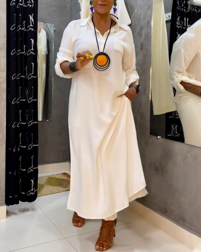 Hvid kjole med bred lapelkrave og lommer