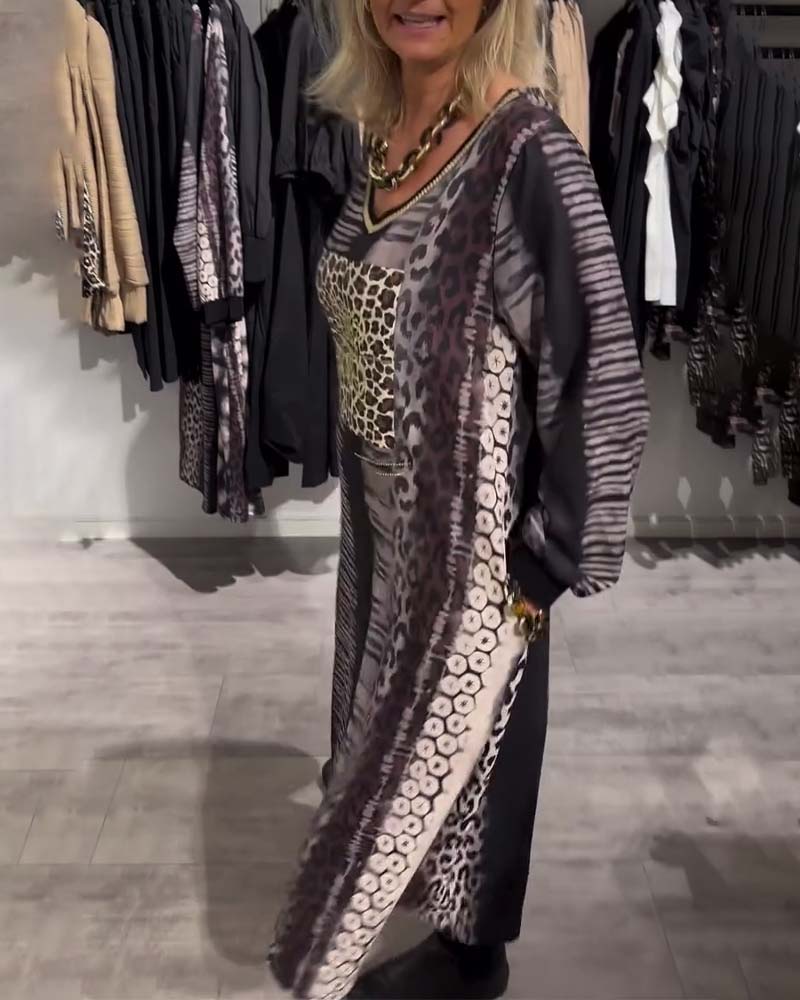 Kjole afslappet leopardprint med v-hals