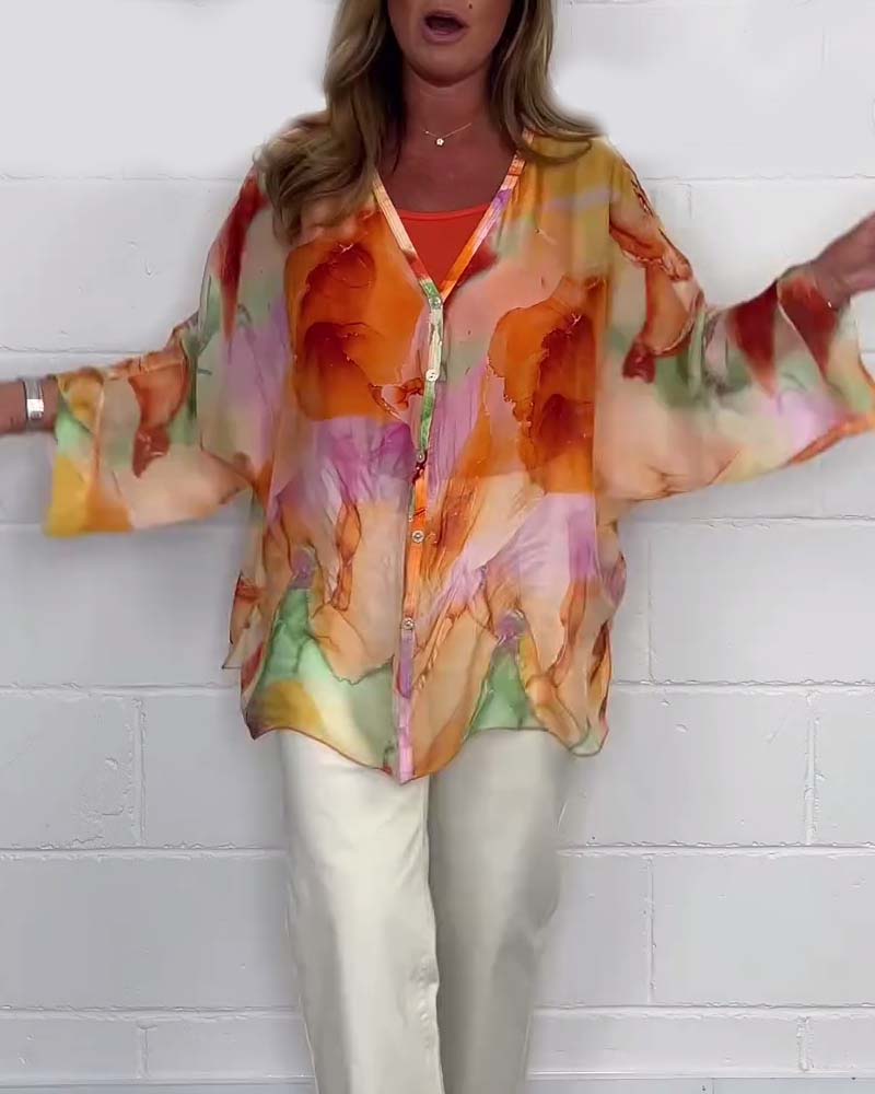 Afslappet langærmet bluse med V-udskæring